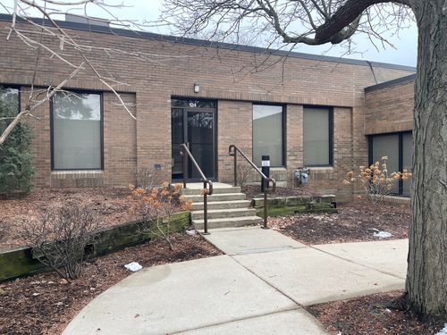 ste-124-4260 Westbrook Dr, Aurora, IL, 60504-8136 | Card Image