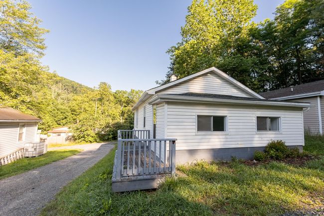 99 Sharp Hill Ln, House other with 2 bedrooms, 1 bathrooms and null parking in HINTON VA | Image 7