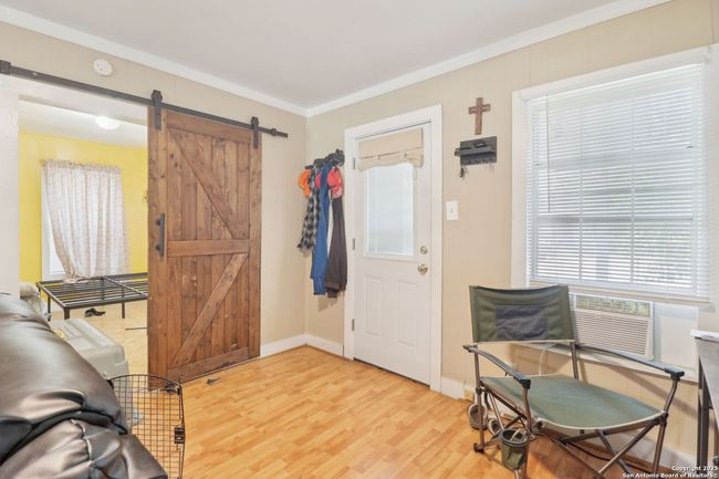 3311 W Cesar E Chavez Blvd, House other with 3 bedrooms, 1 bathrooms and null parking in San Antonio TX | Image 6