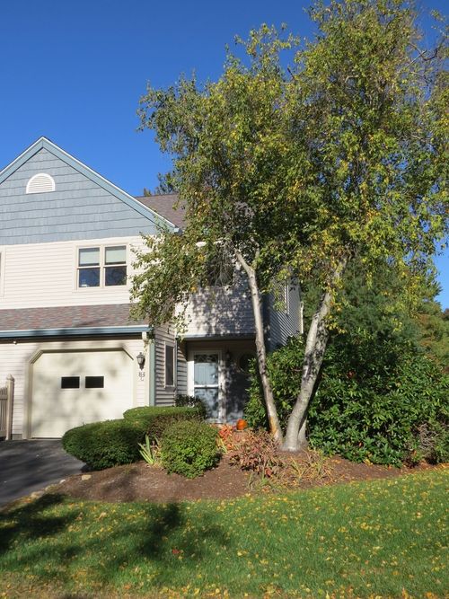 g-84G Crystal Brook Way, Marlborough, MA, 01752 | Card Image