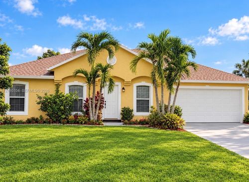 Cnnfidential St Lucie Blvd, Fort Pierce, FL, 34945 | Card Image