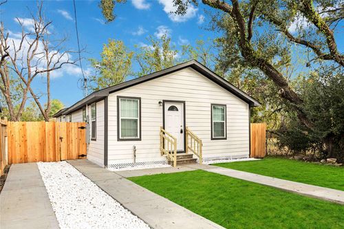 7921 Little St, Houston, TX, 77028-4551 | Card Image