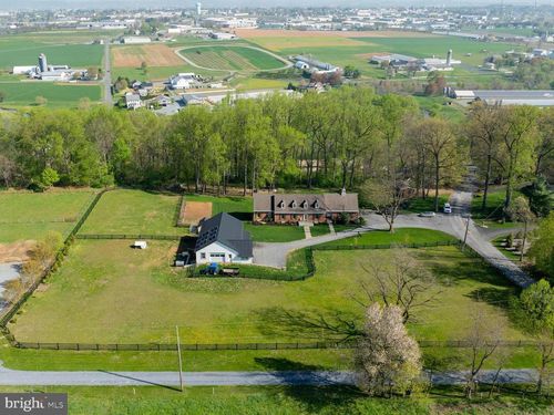 720 Stonecrest Dr, NEW HOLLAND, PA, 17557-9309 | Card Image