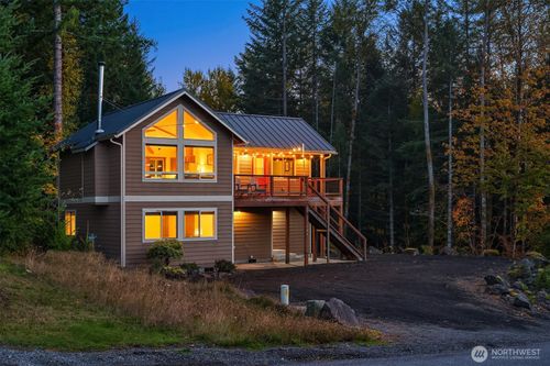 128 Alta Dr, Packwood, WA, 98361-9603 | Card Image