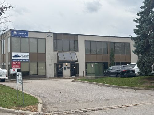 s-200-256 Bradwick Dr, Vaughan, ON, L4K1K8 | Card Image