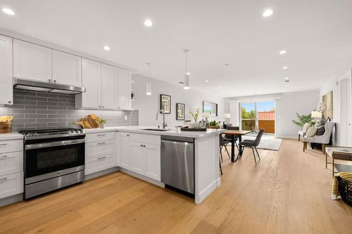201-30 Hermosa Ave, Millbrae, CA, 94030 | Card Image