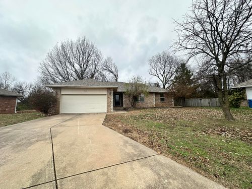 4607 S Falcon Ct, Battlefield, MO, 65619-9608 | Card Image