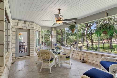 116 Hacienda Heights Cv, Georgetown, TX, 78633-5482 | Card Image