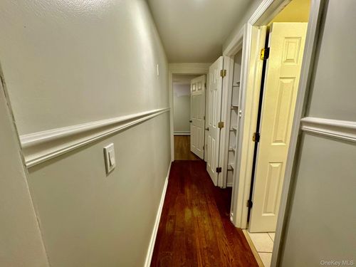 2 Bicycle Ct, Selden, NY, 11784-3700 | Card Image