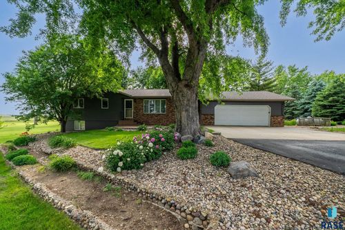 26335 463rd Ave, Hartford, SD, 57033-6903 | Card Image