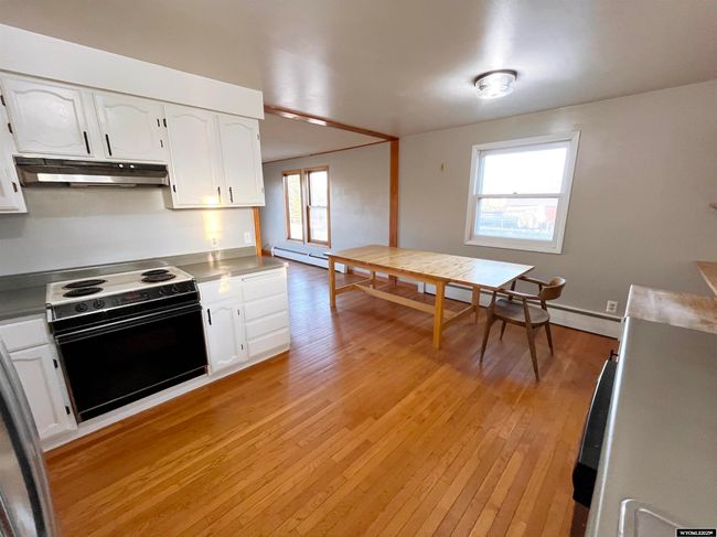 204 N 7 Th St, House other with 5 bedrooms, 2 bathrooms and null parking in Saratoga WY | Image 4