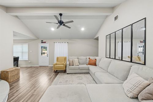 14854 Shottery Dr, Houston, TX, 77015-1822 | Card Image