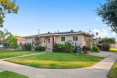 654 W Gage Ave, Fullerton, CA, 92832-3110 | Card Image