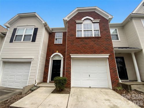 5220 Glenlea Walk Ln, Charlotte, NC, 28216-9528 | Card Image