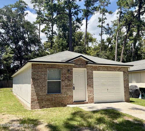 8173 Woods Ave, Jacksonville, FL, 32216-9277 | Card Image