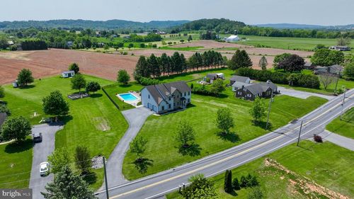 505 W Route 897, REINHOLDS, PA, 17569-9800 | Card Image