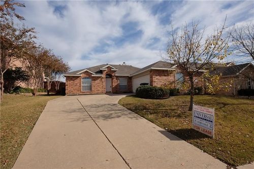 3560 Leigh Ct, Sachse, TX, 75048-4446 | Card Image
