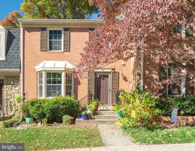 33 Apple Seed Lane, Townhouse with 3 bedrooms, 3 bathrooms and null parking in GAITHERSBURG MD | Image 1