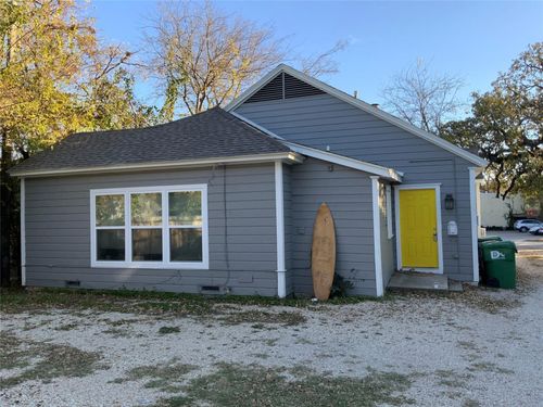 apt-b-608 W Hickory St, Denton, TX, 76201-9018 | Card Image