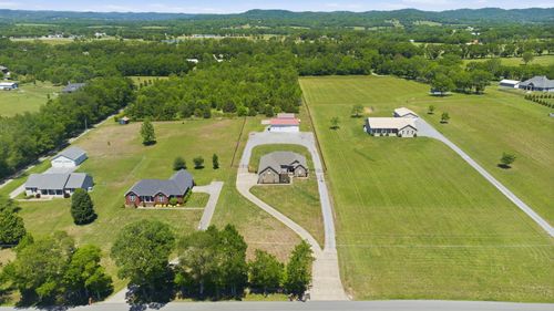 1164 Chenault Ln, Castalian Springs, TN, 37031-4737 | Card Image