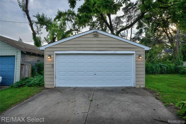 619 Frank St 09.jpg | Image 4