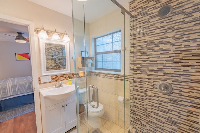 108 E Barker Creek Dr, House other with 3 bedrooms, 2 bathrooms and null parking in Scroggins TX | Image 15