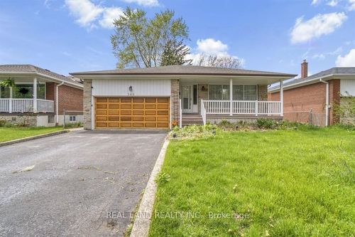 lower-360 Chantenay Dr, Mississauga, ON, L5A1E7 | Card Image