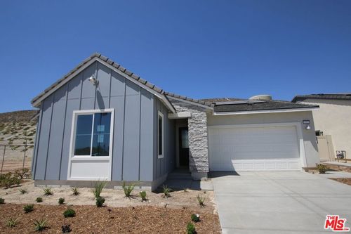 17875 Cirrus Dr, Santa Clarita, CA, 91350-5871 | Card Image