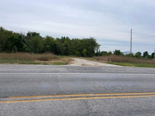 000 W Aldrich Rd, Bolivar, MO, 65613 | Card Image