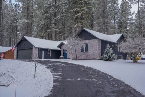 381 Ponderosa Ln, Kalispell, MT, 59901-6835 | Card Image