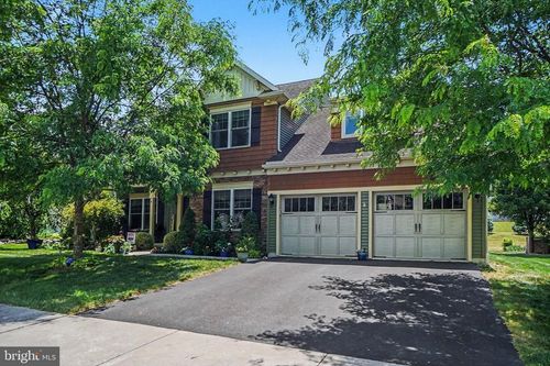 14 Finch Dr, LEBANON, PA, 17042-4890 | Card Image