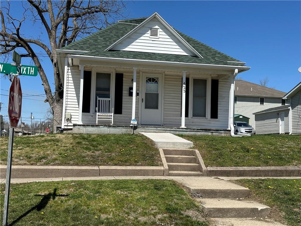 6th St, Maryville, MO 64468