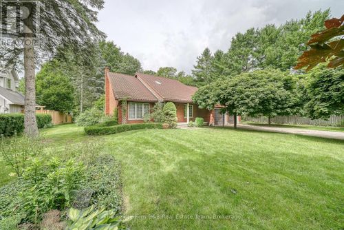 45 Pondview Crt, Dorchester, ON, N0L1G2 | Card Image