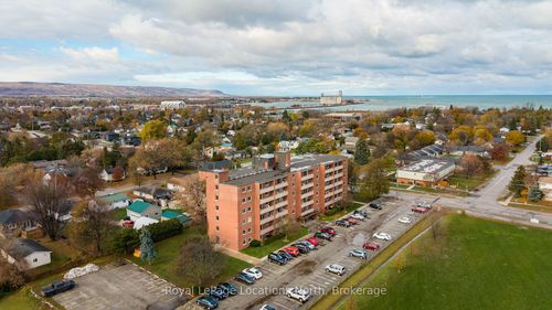 405-460 Ontario St, Collingwood, ON, L9Y4E5 | Card Image