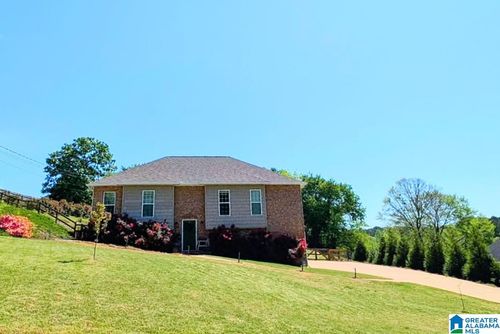 1047 Meadows Ln, MOODY, AL, 35004-3045 | Card Image