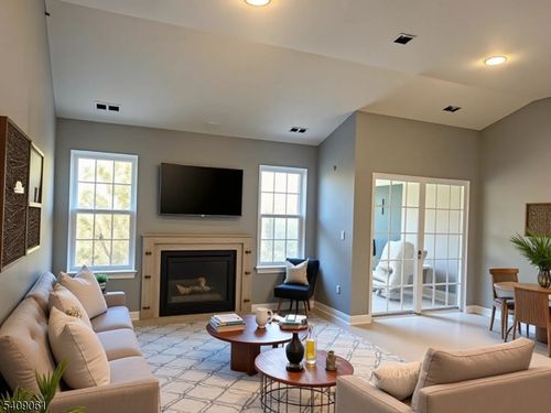 668 Honeybrook Cir, Stewartsville, NJ, 08886-2912 | Card Image