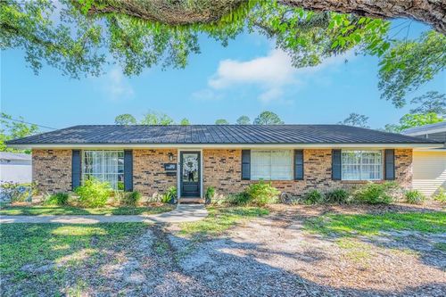 380 E Ash St, Ponchatoula, LA, 70454-2718 | Card Image