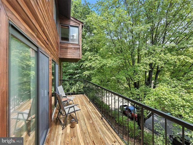2151 Cabots Point Ln, Townhouse with 4 bedrooms, 3 bathrooms and null parking in RESTON VA | Image 15