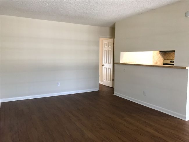 APT-408 - 4709 Harmon Ave, Condo with 1 bedrooms, 1 bathrooms and 1 parking in Austin TX | Image 4