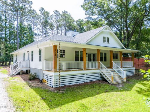102 N Kingfisher Ln, Hampstead, NC, 28443-7845 | Card Image