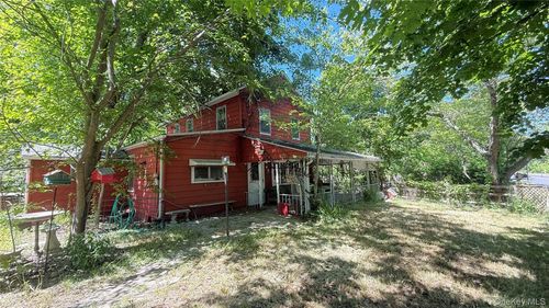 1588 Route 212, Saugerties, NY, 12477 | Card Image