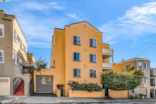 apt-1-400 Wayne Ave, Oakland, CA, 94606-1167 | Card Image