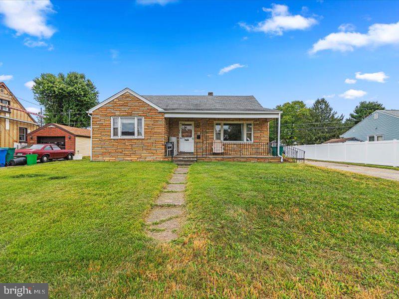 Bayard St, Bristol, PA 19007