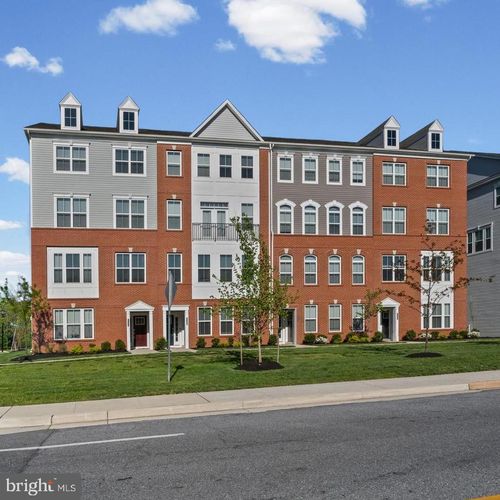 7736 Port Capital Dr, ELKRIDGE, MD, 21075-7443 | Card Image