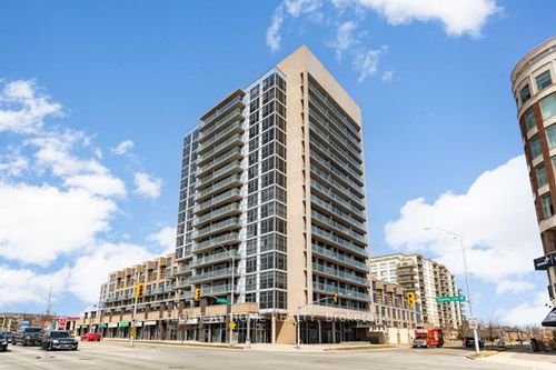 1405-1940 Ironstone Dr, Burlington, ON, L7L0E4 | Card Image