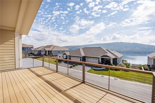 1 Terrace Dr, Canandaigua, NY, 14424-8882 | Card Image