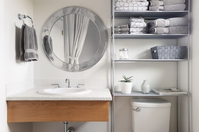 Full bathroom with single vanity and shower/tub. | Image 25