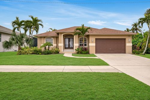 1395 Leland Way, Marco Island, FL, 34145-4638 | Card Image