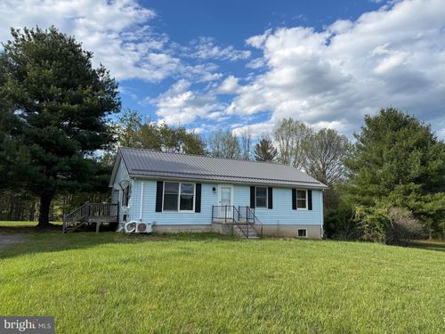 254 Old Mill Manor Dr, BERKELEY SPRINGS, WV, 25411-3506 | Card Image