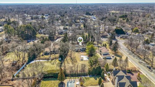 479 Half Hollow Rd, Dix Hills, NY, 11746-5860 | Card Image